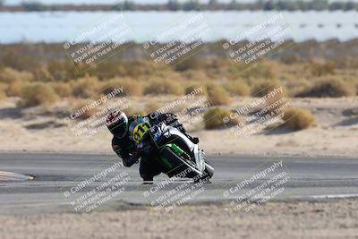 media/Nov-16-2024-CVMA (Sat) [[0e4bb1f32f]]/Race 9-Amateur Supersport Middleweight/